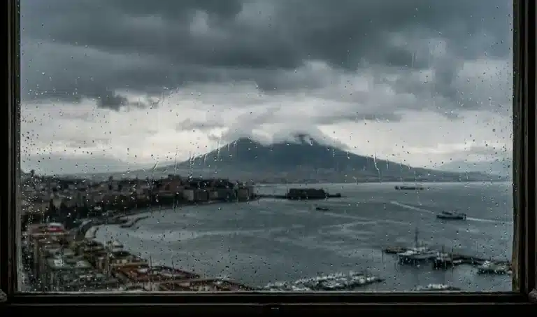 Scopri di più sull'articolo Pasqua a Napoli 2026, tra Nuvole e Resurrezione: Il Meteo e l’Attesa del Maggio