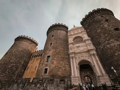 Castelli di Napoli Maschio Angioino, il castello medievale di Napoli